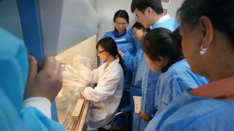 上海海关动植物与食品检验检疫技术中心与厦门出入境检验检疫技术中心:一场对标之旅